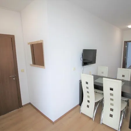 Apartment Cozy 10 Min Sea - 20 Min Old Nessebar Sunny Beach